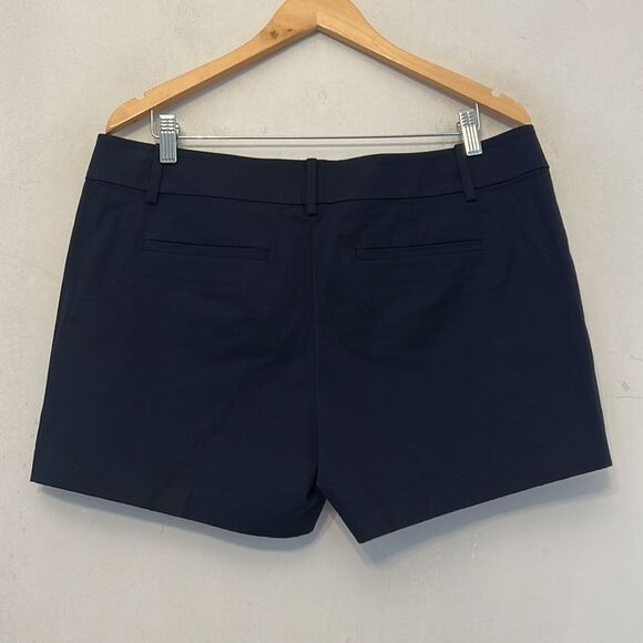 Ann Taylor Deep blue City shorts Size 12 Like new - Picture 4 of 7